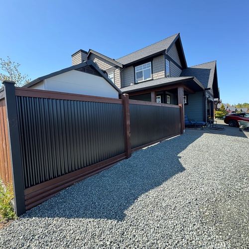 Metal fence installation